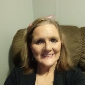 Meet your Posher, Carolyn